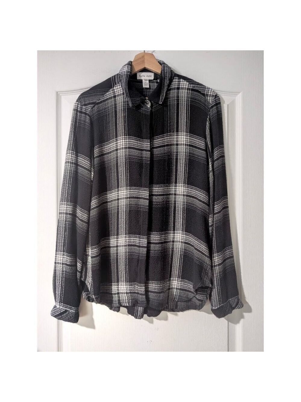 Bella Dahl | Clean Front Hipster Shirt In Black & White Plaid